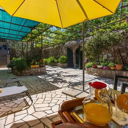 بيت للعطل Manas Grižane