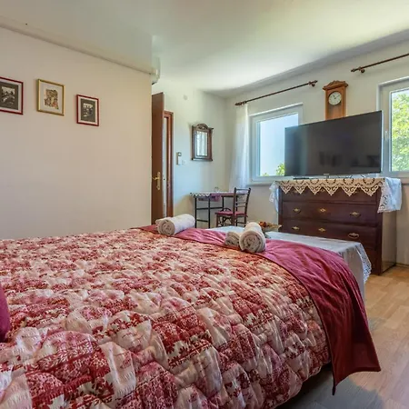 Vakantiehuis Manas *