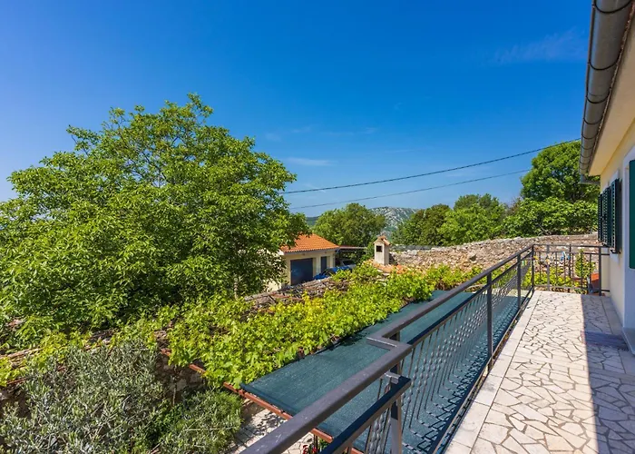 Case de vacanță Manas